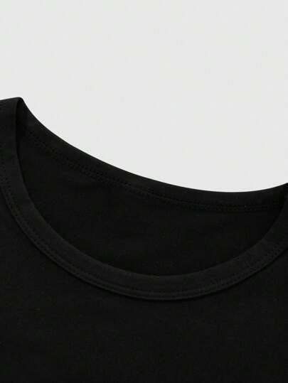 SHEIN طقم بيجامة طباعة ألعاب للرجال