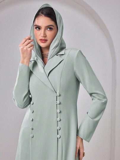 Al Najma عباية نسائية باللون الأحادي بأكمام طويلة وتصميم أزرار، متواضع