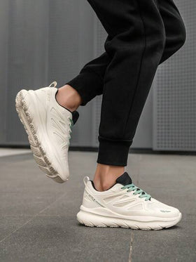 مصنوعة من شبكة تهوية مريحة وقطع قماشية ثلاثية الأبعاد، ذات نعل ناعم للاستخدام الخارجي، أحذية رياضية
