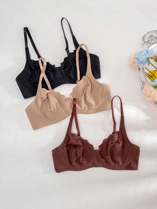 Shein Underwear&Sleepwear Basics 3 حزمة من ملابس داخلية براشوت بفتحة ذات شريط ناعم بلا حواف ذات كوب رقيق
