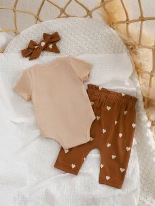 SHEIN رومبير مريح وجميل للأطفال الرضع، بنمط قلوب محبوك مع بنطلون وشريطة للرأس، موديل صيفي