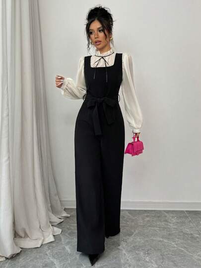 SHEIN PETITE طقم بدلة نسائية أنيقة وملائمة بلونين متباينين وخصر عالي، مع قميص قطعتان