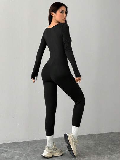 SHEIN PETITE بدلة رياضية سبور ت أسود محبوك ضيقة الياقة المربعة للرياضة واليوجا