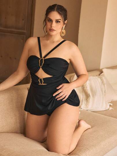 Swim Chiccia بكيني سباحة كبير الحجم ملابس علوية معدنية ذات حزام قابل للضبط وتفاصيل ظهر للاستخدام على الشاطئ
