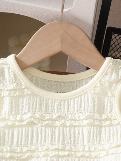SHEIN Vintaside Kids طقم فستان بخطوط كروشيه للأطفال الرضع، موضة صيفية