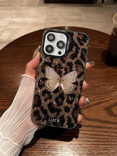 حافظة هاتف ملونة ذات تصميم نمر وفراشة مرسومة، متوافقة مع هواتف iPhone 15، 16، 16 برو ماكس، 14 برو ماكس، 13، 11، 12، XR سلسلة الكرتون، A13 4G، A14، A04، A34