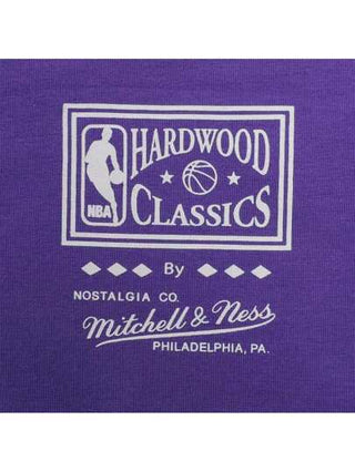 Mitchell & Ness تي شيرت كريو نيك قصير الأكمام من النسيج المحبوك 2024 لنادي لوس أنجلوس ليكرز TMN24SSSXT011