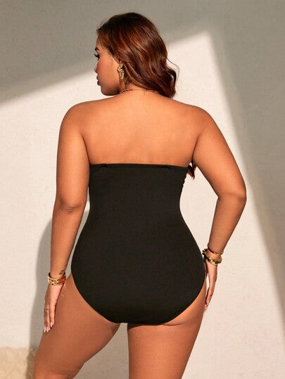 Swim Lushoire بدلة سباحة قطعة واحدة للنساء بحجم كبير ذات لون أحادي مع تصميم الصدر متقاطع، أنيقة بتصميم بسيط وعصري