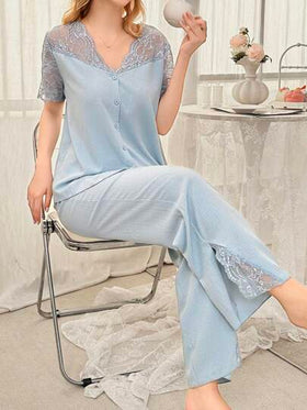 SHEIN طقم من البيجما بأكمام قصيرة، شفاف، ذو جزء علوي مفتوح عند الأكتاف، من قطع من الدانتيل