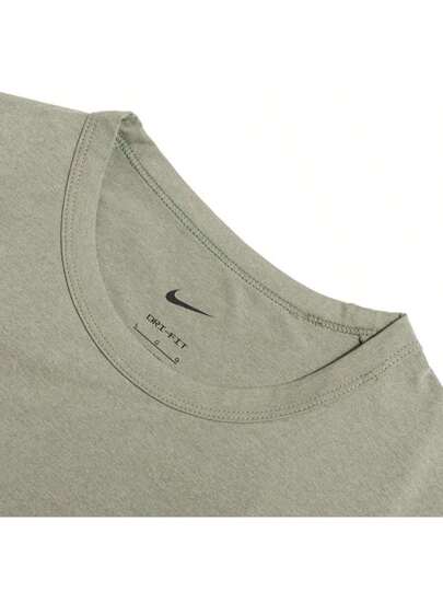 Nike قميص رياضي سريع الجفاف مضاد للرطوبة للرجال بنمط AS M NK DF UV HYVERSE SS مع حماية من أشعة الشمس وأكمام قصيرة، للتمارين والتدريبات والجري DV9840-320