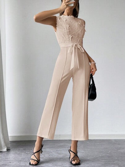 SHEIN Privé بدلة قطعة واحدة للنساء، عريضة الساق، قصيرة بدون أكمام، من التطريز الأبيض، خصر عالٍ