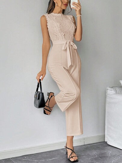 SHEIN Privé بدلة قطعة واحدة للنساء، عريضة الساق، قصيرة بدون أكمام، من التطريز الأبيض، خصر عالٍ