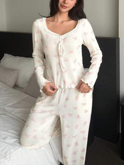 DAZY طقم بيجامة مصمم بتصميم الكشكشة والفيونكة والرقعة الدانتيل، ملابس خريف وشتاء رمضان