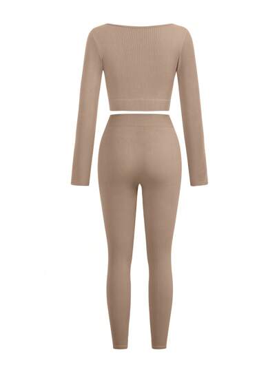 SHEIN Sport Studio بدلة رياضية أنثوية كاملة بقميص رقبة مربعة وأكمام طويلة وبنطال ليغنز أطقم رياضية بخياطة غير منظورة للنساء، لون بيج، مجموعة ملابس تمارين رياضية للنساء