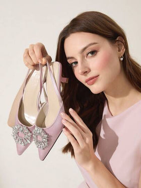CUCCOO CHICEST صنادل نسائية بكعب مرتفع مزينة بحزام معدني وبإبزيم على الكاحل، أحذية عصرية مناسبة للربيع والصيف بأصبع قدم مدبب