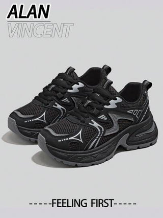 Alan Vincent [سلسلة أحذية المدينة] أحذية رياضية سوداء للنساء ، أحذية رياضية فاخرة جديدة للربيع 2025 بنعل سميك ، أحذية جري مريحة وعصرية للنساء ، أحذية رياضية كاجوال للنساء للخارج ، أحذية سيدات مصنوعة من شبكة تنفس