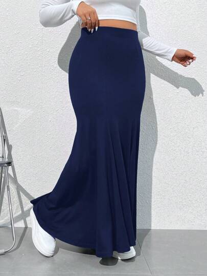 EZwear تنورة طويلة ذات خصر مطاطي لون أحادي مقاسات كبيرة للنساء