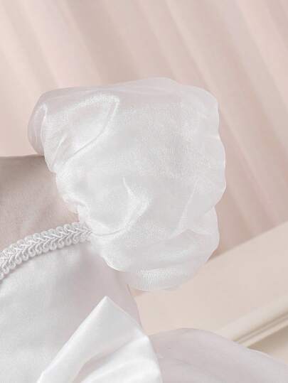 فساتين بيبي Glamorique Kids فستان الأميرة الأنيق والحلو والفاخر للبنات عمر 1-3 سنوات, أبيض نقي ، بأكمام منتفخة من التول، طبقات من شبكة براقة ، تطريز خياطة الدانتيل وتصميم فيونكة ضخمة على الخصر لأناقة ورقة مميزة
