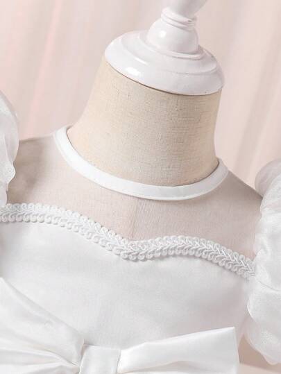 Glamorique Kids فستان الأميرة الأنيق والحلو والفاخر للبنات عمر 1-3 سنوات, أبيض نقي ، بأكمام منتفخة من التول، طبقات من شبكة براقة ، تطريز خياطة الدانتيل وتصميم فيونكة ضخمة على الخصر لأناقة ورقة مميزة