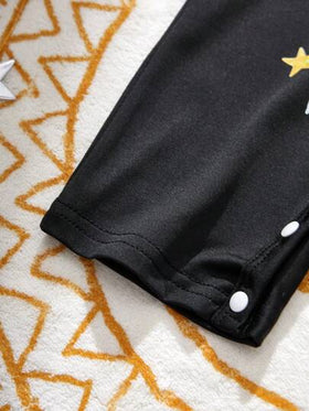 SHEIN رمضان رومبير رضيع أطفال صبيان مطبوع بطبعات القمر والصبي الصغير، كم أكمام، قماش لطيف ومريح من الجوارب، مناسب لفصلي الربيع والصيف للأنشطة الخارجية والمنزل والأعياد والأيام العادية، مناسب للمواليد الجدد