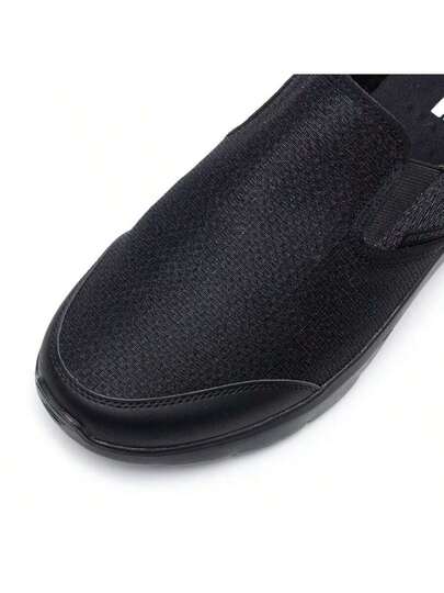 Skechers أحذية رياضية كاجوال للرجال، أحذية رياضية تنفس وراحة للسفر 216323-BBK