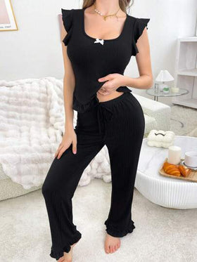SHEIN مجموعة ملابس منزلية أنيقة بسيطة للنساء مع تريم قصدير