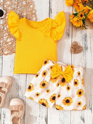 مجموعة ملابس بنات رضع كاجوال تتكون من تي شيرت مفتول بفيونكة وشورت مطبوع بزهور عباد الشمس،٢ قطعة
