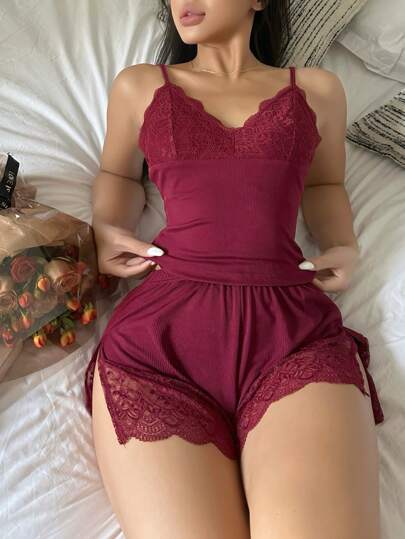 SHEIN مجموعة بيجامات نسائية من الدانتيل الجذاب والأنيق، ملابس خريف وشتاء مريحة