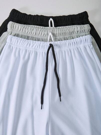SHEIN Explorewe 3 قطعة/طقم قصير كاجوال للأولاد في سن المراهقة مريح للركض والرياضة مصنوع من الأقمشة المحبوكة