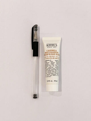 Kiehl's غسول وجه مرطب وعميق التنظيف من كيلز بالخلاصة النباتية - حجم صغير 1 أونصة سائلة/30 مل