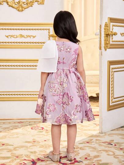 SHEIN فستان كعكة بقصة A مع فيونكة بيضاء كبيرة ثلاثية الأبعاد وتصميم جاكارد متباين، بأسلوب رمضاني مطابق للعائلة في العطلات، عتيق وجميل وأنيق وعصري، للحفلات، أميرة رائعة، أم وابنة وأخوات متطابقة.