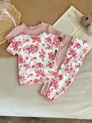 SHEIN 4 قطعة/طقم بنات صغار طراز القديم بنمط زهري مكرمل؛ تي شيرت قصيرة الأكمام وبقطعة السراويل مريحة كاجوال لبيجاما