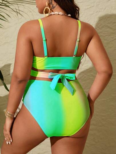 SHEIN Slayr CURVE مجموعة سباحة بلوزة وسراويل مطبوعة مقاسات كبيرة للنساء , للأوقات الحرة والعطلات