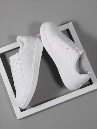 حذاء رياضي عارض مريح unisex برباط 36-45، حذاء أبيض عالي الموضة، حذاء رياضي ناعم متعدد الاستعمال للطلاب، مقاوم للانزلاق والتآكل