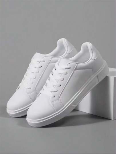 حذاء رياضي عارض مريح unisex برباط 36-45، حذاء أبيض عالي الموضة، حذاء رياضي ناعم متعدد الاستعمال للطلاب، مقاوم للانزلاق والتآكل