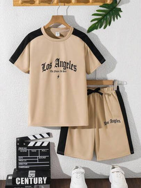 SHEIN 2 قطعة / طقم ملابس للصبي المراهق بتصميم كاجوال، ملابس علوية بأكمام قصيرة وشورت مع ألوان متباينة، طباعة الأحرف، ملابس رياضية مناسبة للذهاب للمدرسة أو للحياة اليومية أو للرياضة في الربيع والصيف