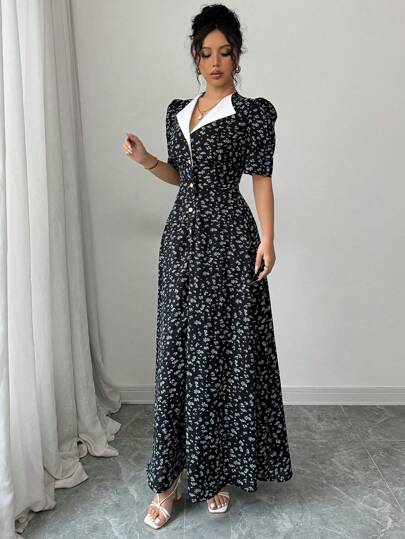 Modelyn فستان مزركش بأكمام قصيرة وخصر مربوط، مكون من أقمشة مختلطة باللون الأسود قصير، منسوج بطباعة زهرية ذو أزرار وفتحة أمامية