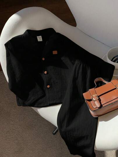 SHEIN طقم قميص كم طويل ذو ياقة واقفة وبنطال بخصر مطاطي للأطفال الكاجوال ،باللون الأسود، مناسب للخريف/الربيع/الصيف ، مناسب لحفلات أعياد الميلاد ،رأس السنة ، الزفاف ، حفلات استقبال المولود