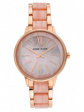 Anne Klein ساعة الأنيقة للنساء ذات الإطار الوردي الذهبي والإسورة القابلة للتعديل من الراتنج الوردي والقرص الأم اللؤلؤي الوردي الفاتح الدائري التناظري مقاومة للماء، موديل AK/1412PKRG