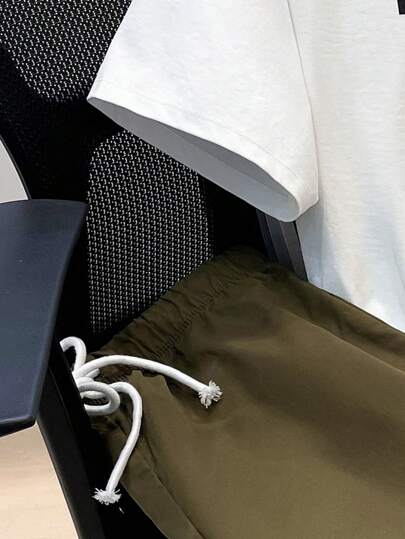SHEIN مجموعة قصيرة الأكمام بناطيل وقميص كاجوال للفتيان المراهقين ، أسلوب البانك والشارع ، مناسب للخارج والحفلات والمهرجانات الموسيقية في الربيع والصيف ، ملابس أطفال مراهقين باعرابيات انجليزية ملونة وتباين الألوان