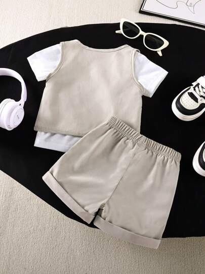 SHEIN 3 قطع طقم ملابس كاجوال للأطفال والرضع من الجنسين: تي شيرت مطبوع بحرف، جاكيت صدرية متعددة الجيوب، وشورت كارجو، قماش ناعم ومريح، مناسب للعطلات والسفر والمدرسة والتجمعات اليومية والرياضة في الربيع والصيف