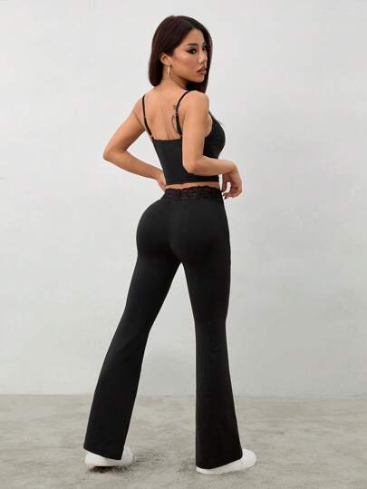 PETITE مجموعة قطعتين للنساء من السروال الأسود صدرية مخرمة الدانتيل ربطات السراويل + أقدام جرس الضيقة