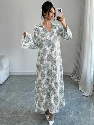Al Najma فستان عربي أنيق طويل مطبوع بنمط كامل مطعم بأكمام ضيقة للخصر
