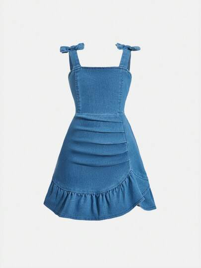 SHEIN Elladie kids فستان قصير كاجوال للبنات مزين بفيونكة جينز، حمالات متجعدة، بلا أكمام، خفيف الوزن، أنيق ومريح للصيف