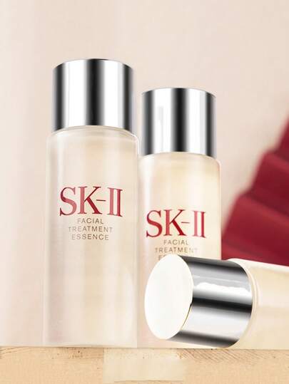 SK-II SK-II [ميني] جوهر الوجه 30مل. جوهر وجه شديد التجدد. يعزز تمثيل خلايا البشرة ليمنحها طاقة. يُغذي البشرة بنعومة استثنائية. يقلل من البقع ويوحد لون البشرة. يمنع ظهور التجاعيد والخطوط الدقيقة. يكشف عن مظهر أكثر نعومة وأملس وأكثر إشراقًا وشبابًا.