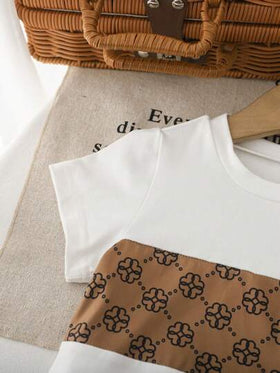 SHEIN 3 قطع ملابس طفل صبي - ملابس علوية مطبوعة بالأزهار مع بنطال وقبعة، مناسبة للخروجات الصيفية والعطلات والمناسبات المختلفة، ملابس كاجوال متعددة الاستخدامات