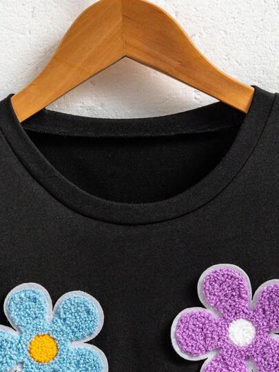 girls-sets بدلة مكونة من تي شيرت و تنورة ملائمة للبنات المراهقات، مزينة بأزهار مطرزة، أنيقة وعصرية للارتداء اليومي