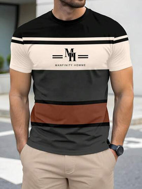 Manfinity Homme تي شيرت قصير الأكمام للرجال بقصة عادية ذو طباعة مخططة بسيطة