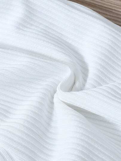 SHEIN 2 قطعة طقم ملابس علوية مزين بالسحاب النصفي وشورت كاجوال للأولاد، مرن ومريح للصيف، مناسب للخروج والمناسبات المختلفة