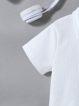 SHEIN 2 قطعة طقم ملابس علوية مزين بالسحاب النصفي وشورت كاجوال للأولاد، مرن ومريح للصيف، مناسب للخروج والمناسبات المختلفة